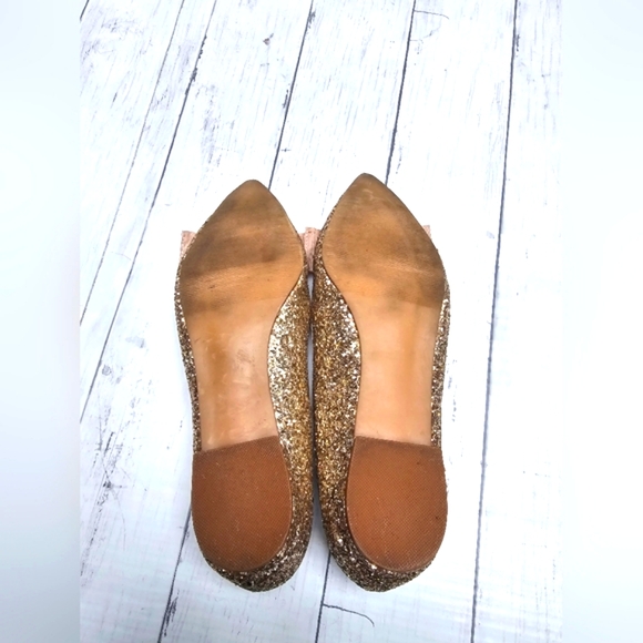 Crown & Ivy Gold Shimmery Sequins Flats W/ Low Heel & Rhinestone Bow Detail 7.5M - Picture 15 of 16